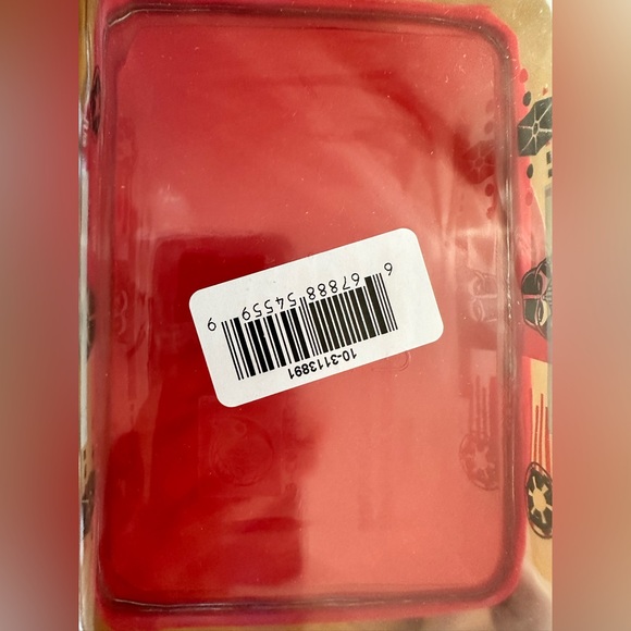 NEW 4 Piece Star Wars Pyrex Container - Picture 2 of 2